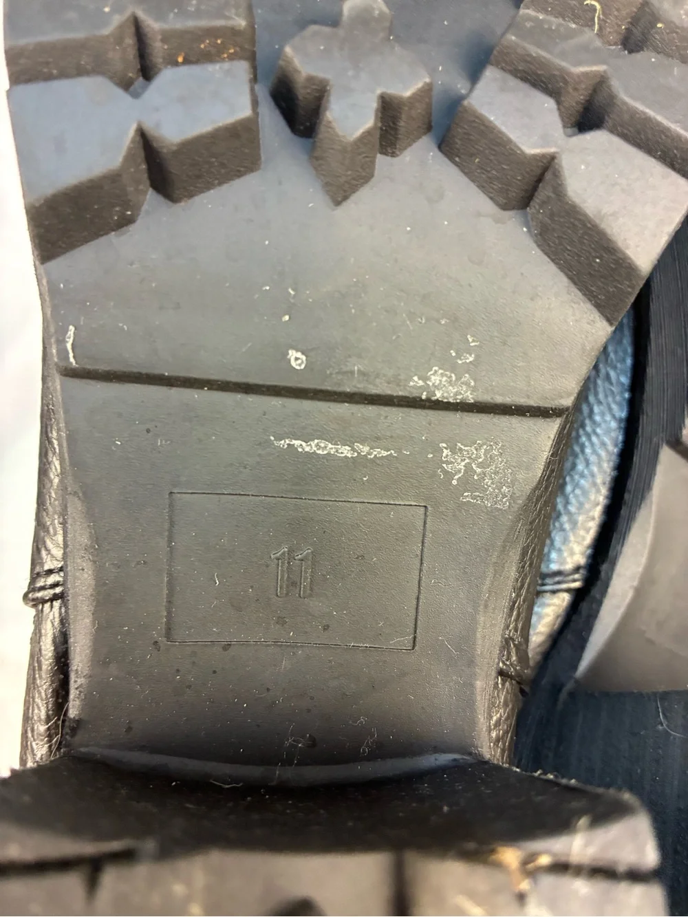 Mia Jody Lug Sole Chelsea Boots 11